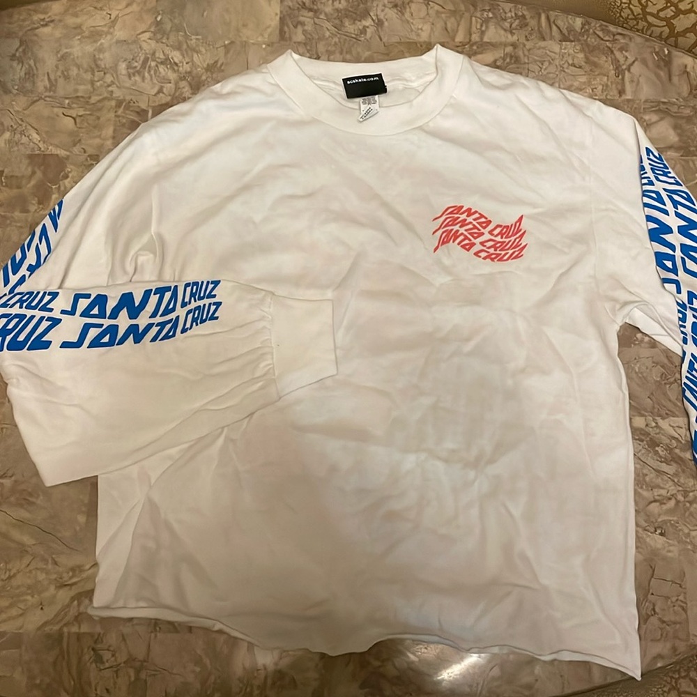 Santa Cruz white long sleeve cropped top
